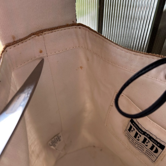 Feed Projects- FEED 50 Burlap Crossbody Bag - Picture 9 of 12